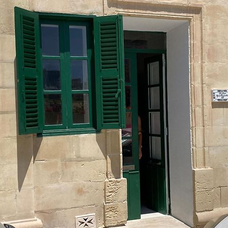 Stylish Typical Maltese Getaway Close To The Sea Sliema Buitenkant foto